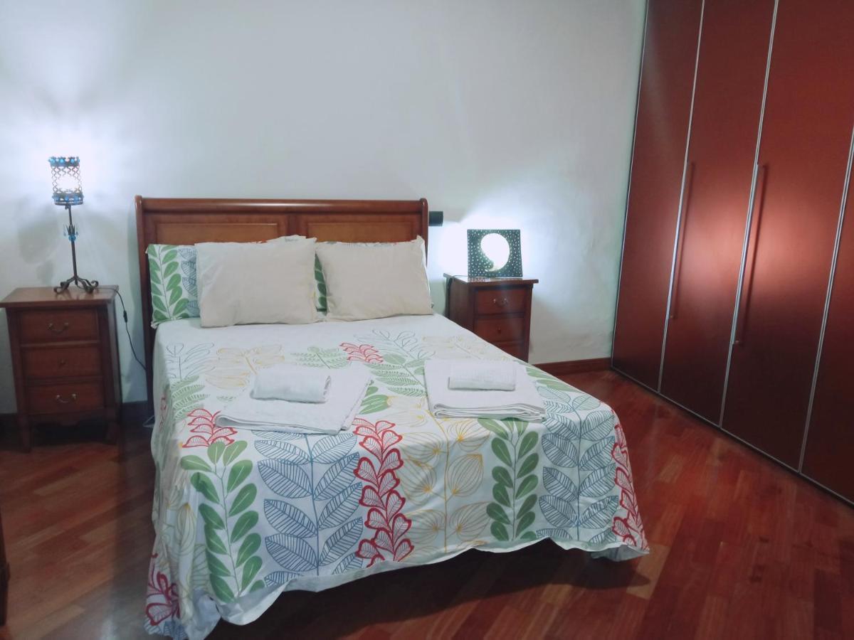 Apartamento La Almena 1 Junto A Plaza Mayor,2 Habitaciones, Parking Gratuito Caces エクステリア 写真