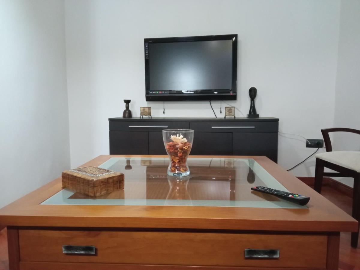Apartamento La Almena 1 Junto A Plaza Mayor,2 Habitaciones, Parking Gratuito Caces エクステリア 写真